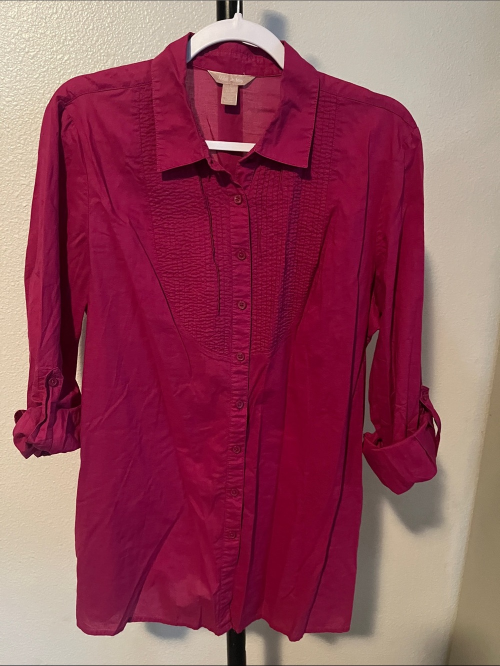 White Stag Fuchsia Button-Front Blouse